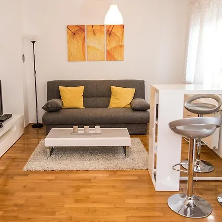 Apartment Roko Osijek Exterior foto